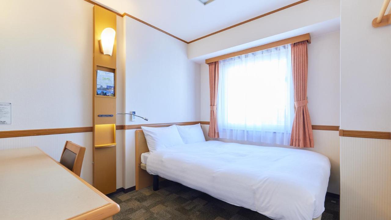 Toyoko Inn Tokyo Monzen-Nakacho Eitaibashi Экстерьер фото