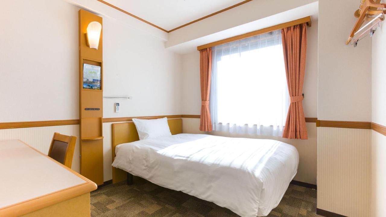Toyoko Inn Tokyo Monzen-Nakacho Eitaibashi Экстерьер фото
